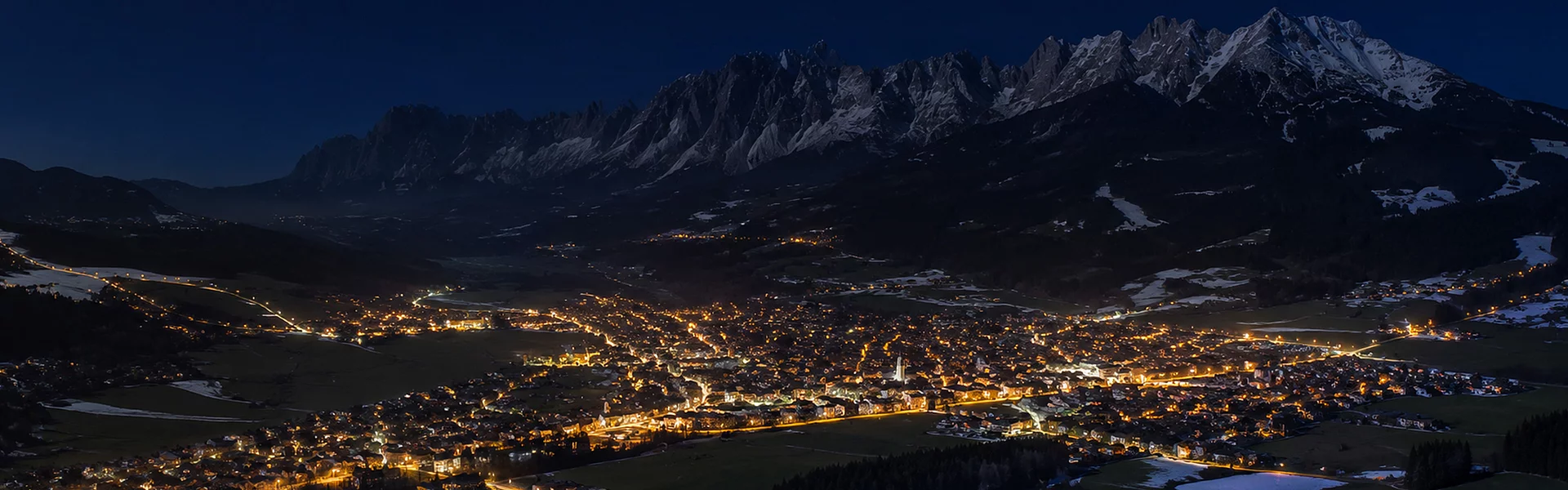 Dienstleistungen Agenturen in Sankt Johann in Tirol