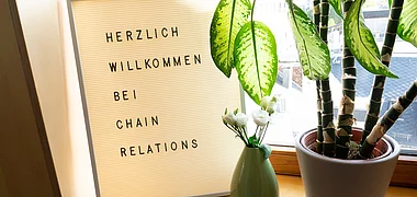 chain relations Impression 2