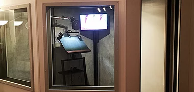 THE VOICES Impression 2